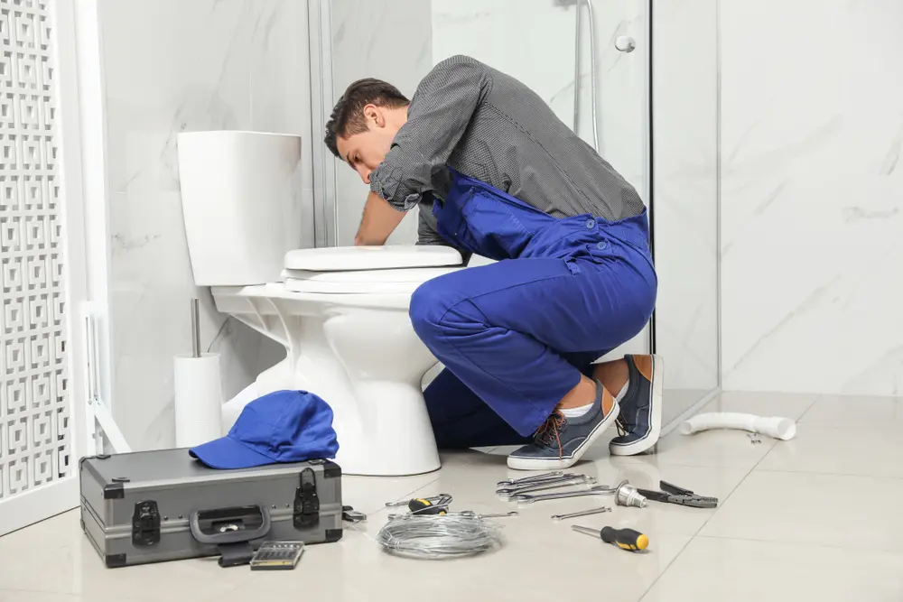 Toilet Repair in Kenwood Estates